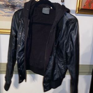 Hooded leather jacket Small